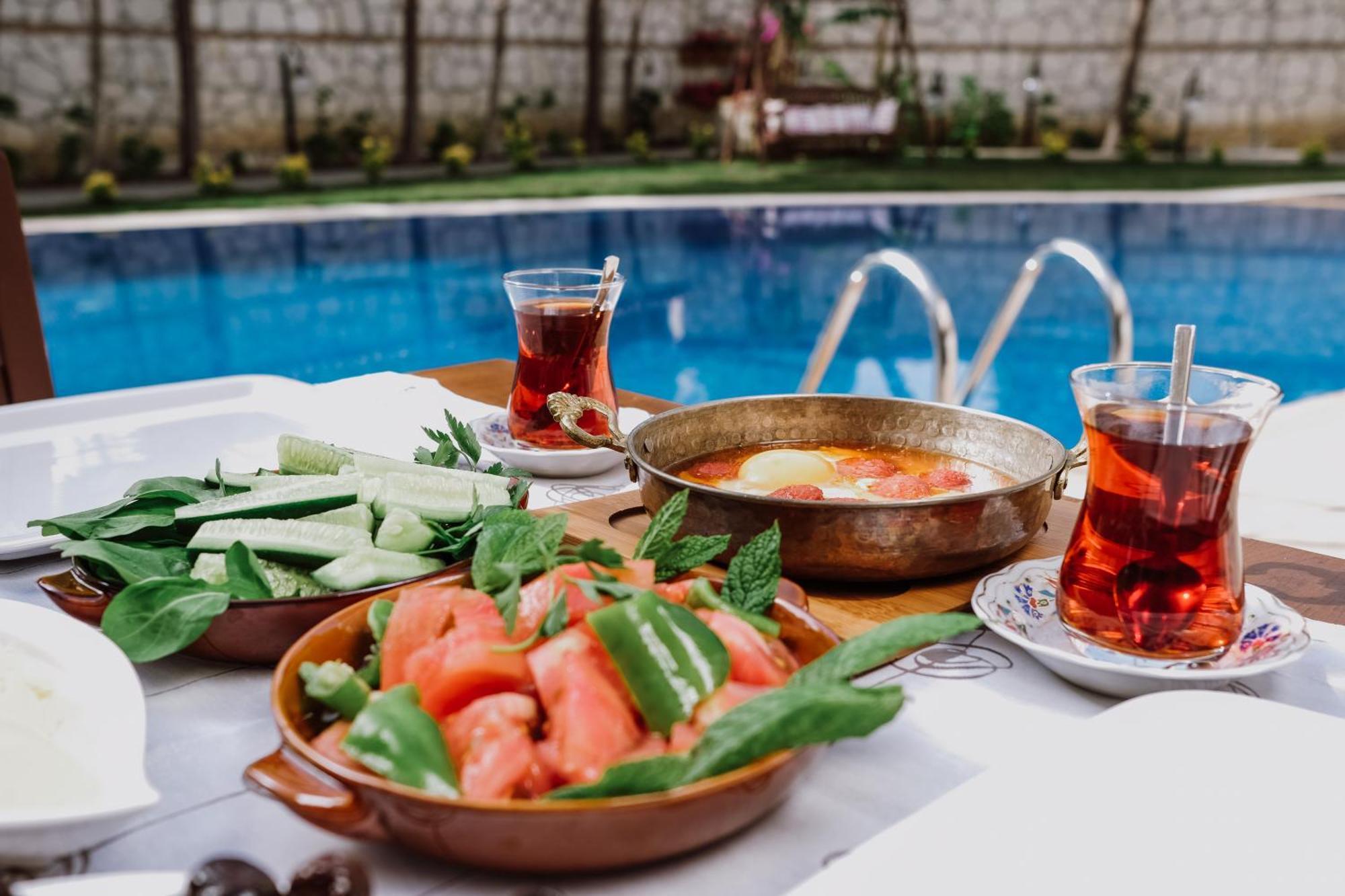 Deruni Ilica İzmir