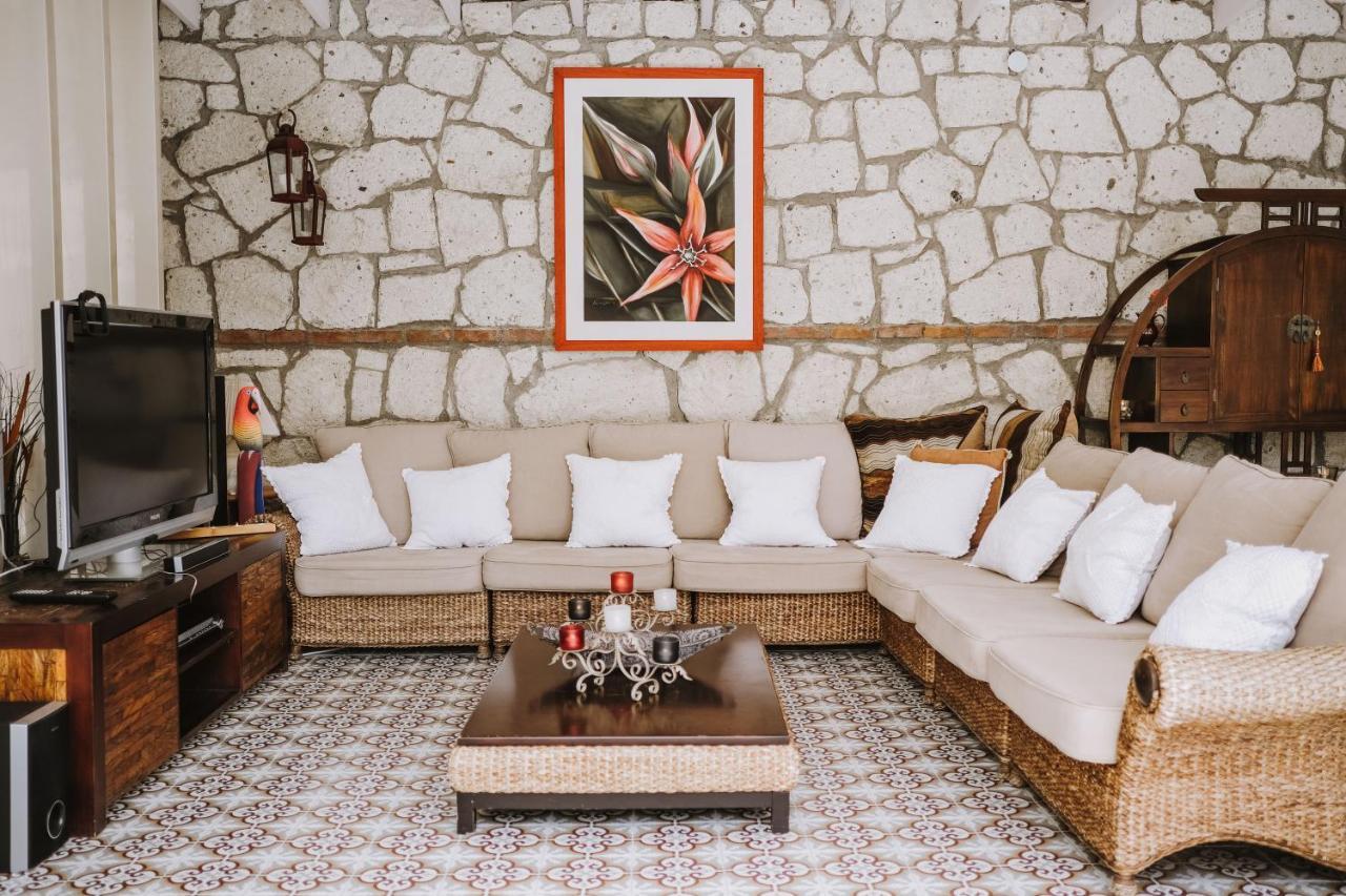 Deruni Ilica İzmir