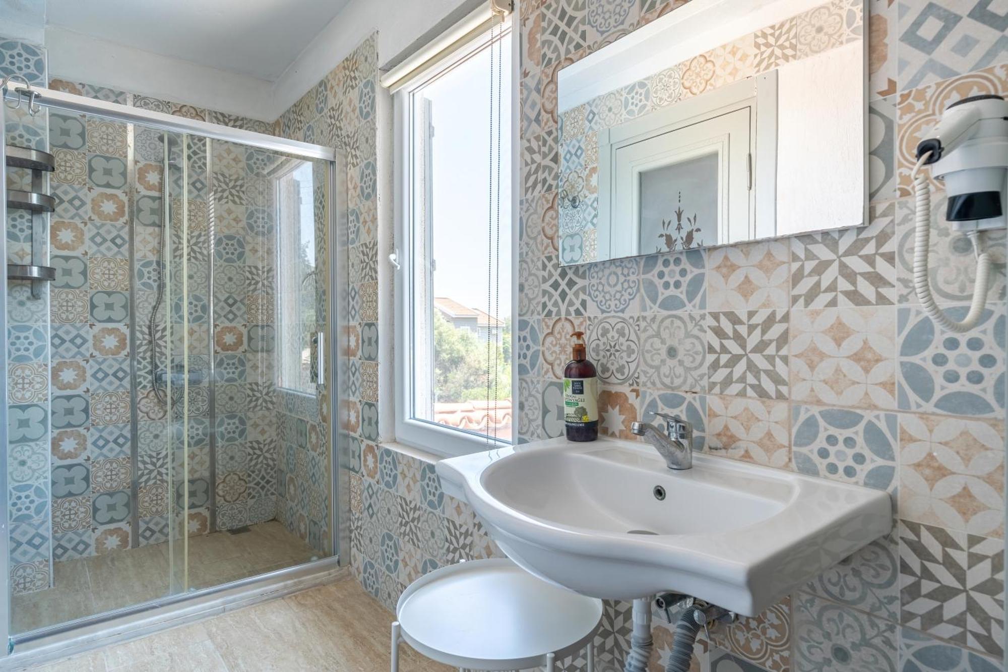 Deruni Ilica Hotel İzmir