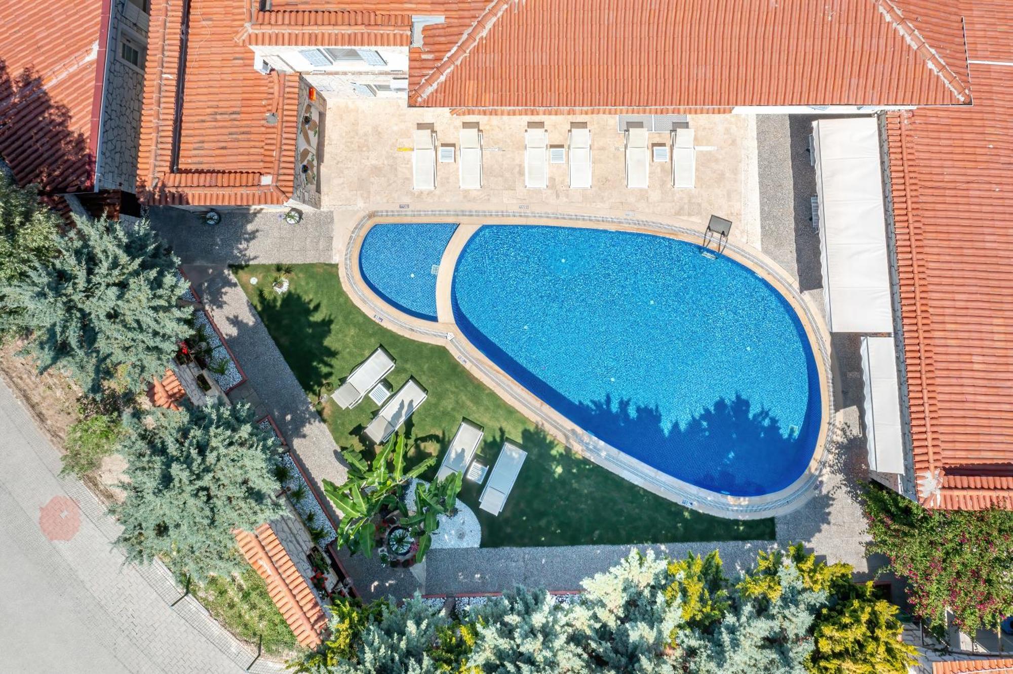 Deruni Ilica Hotel 3*